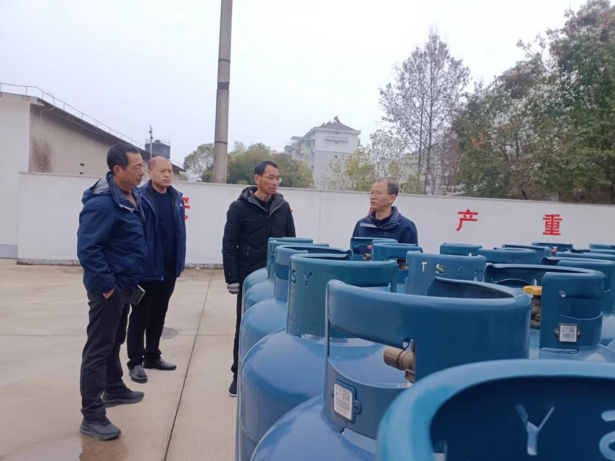 防患于未燃  ?！捌俊卑矡o恙